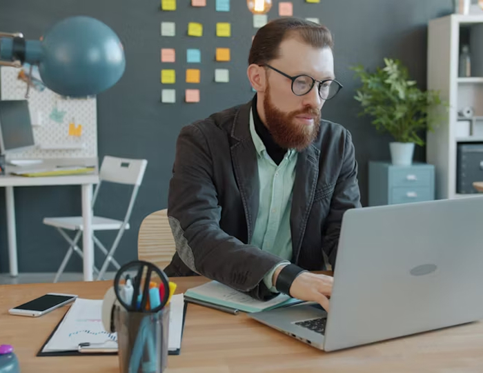 Zemin Ajans’ta <b>Kariyer</b>  Sahibi Olmak?